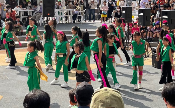 くずは秋の芸術祭(ダンス)