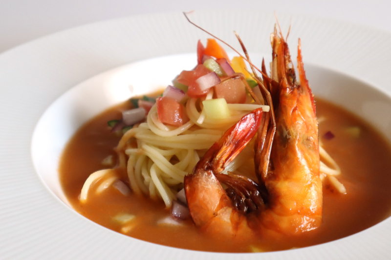 天使の海老（温燻製）のスープパスタ