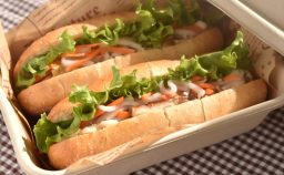 スモークさばのバインミー風サンド