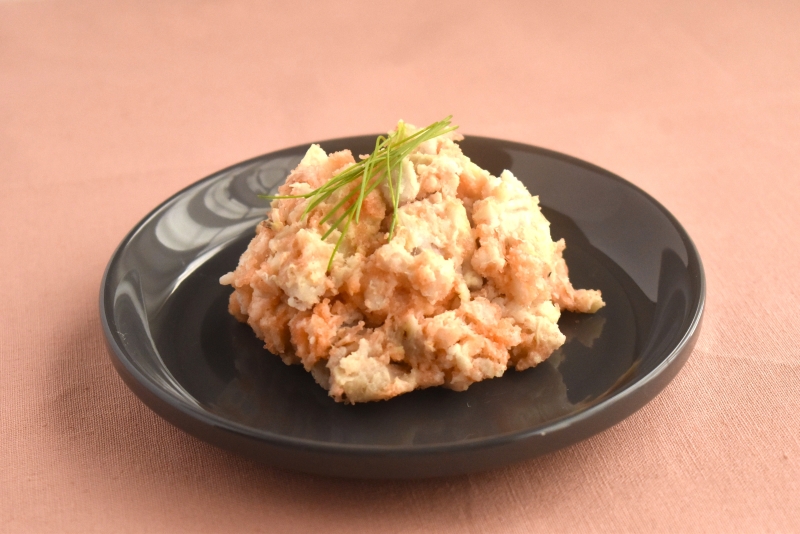 スモーク明太子と里芋のサラダ