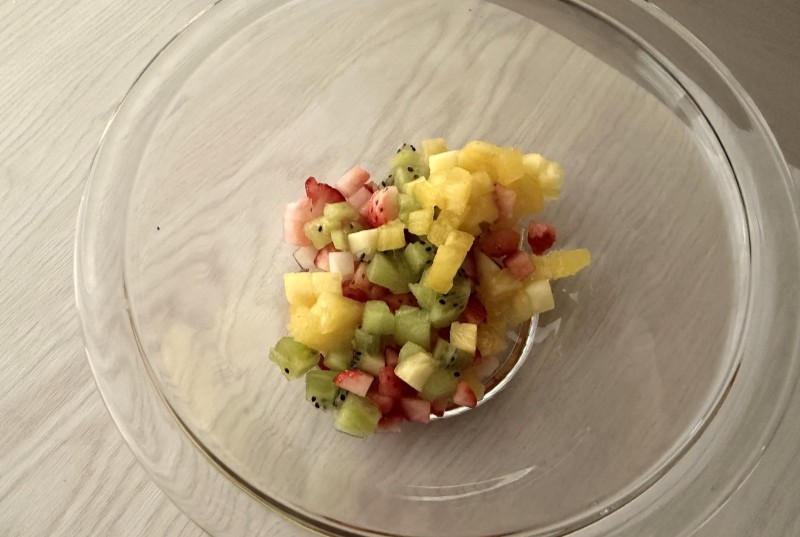 グラバラックスの彩りフルーツ添え　作り方②