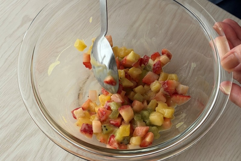 グラバラックスの彩りフルーツ添え　作り方➂