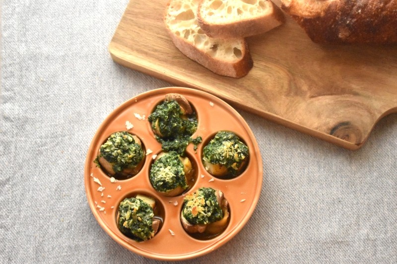 「スモーク真つぶ貝」のエスカルゴ風