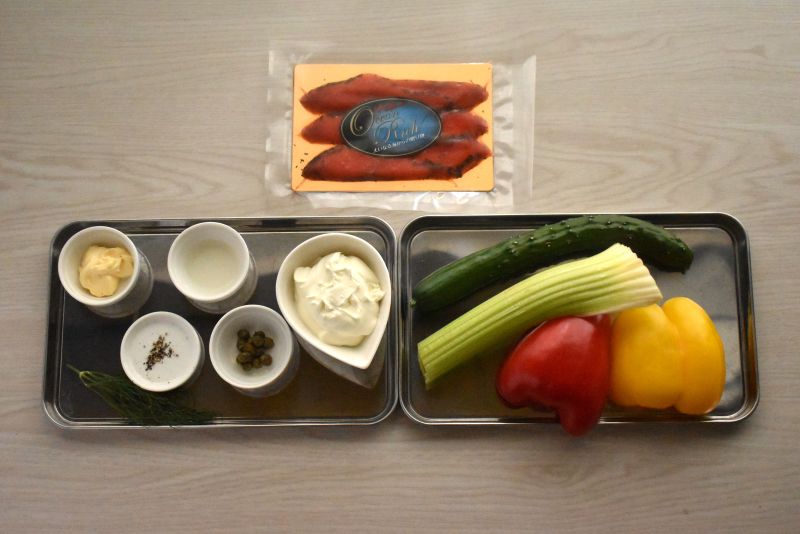 ソフト鮭とばを使ったサーモンディップ_材料