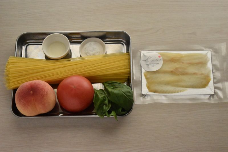 桃とスモーク真鯛の冷製パスタ_材料