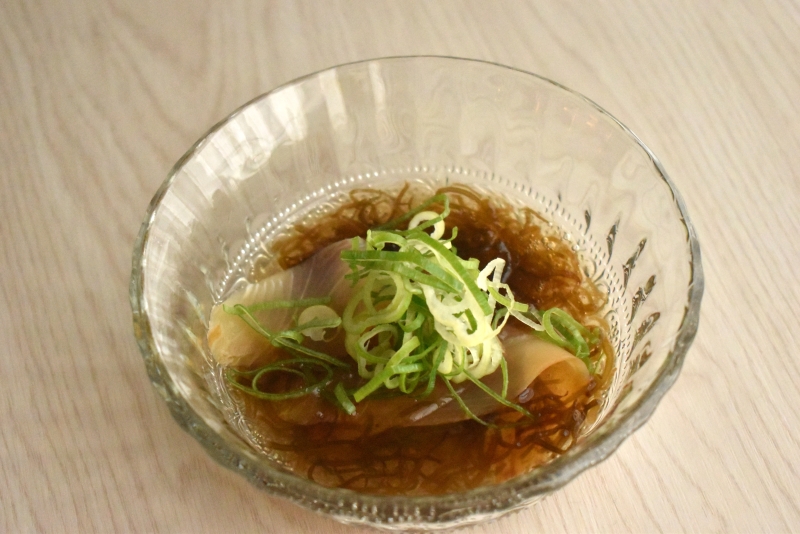 スモークかんぱちともずく酢の簡単おつまみ